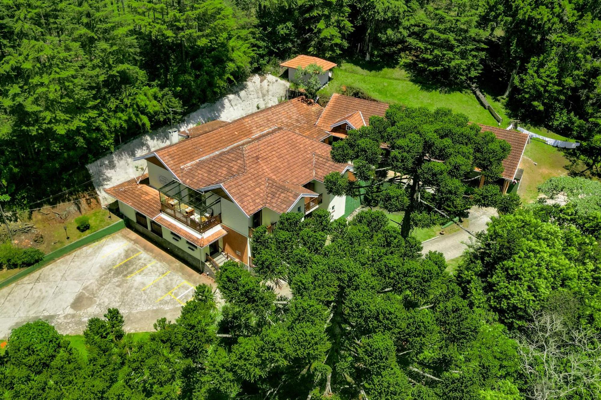 Hotel Floratta Campos do Jordão